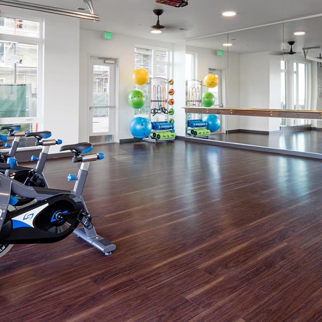 Rivage Apartments - Yoga and Pilates Studio with Stationary Bikes